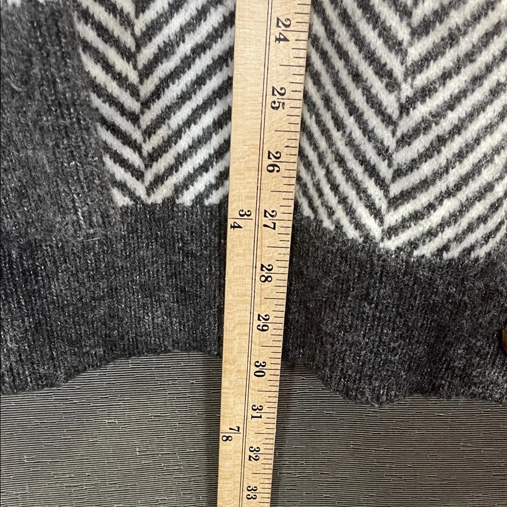 POL Gray and White Striped oversized Cardigan